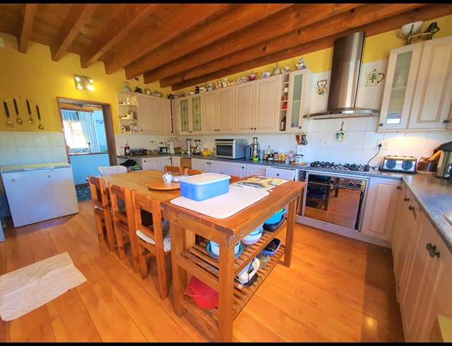 5 BEDROOM HOUSE FOR SALE IN PAROW NORTH